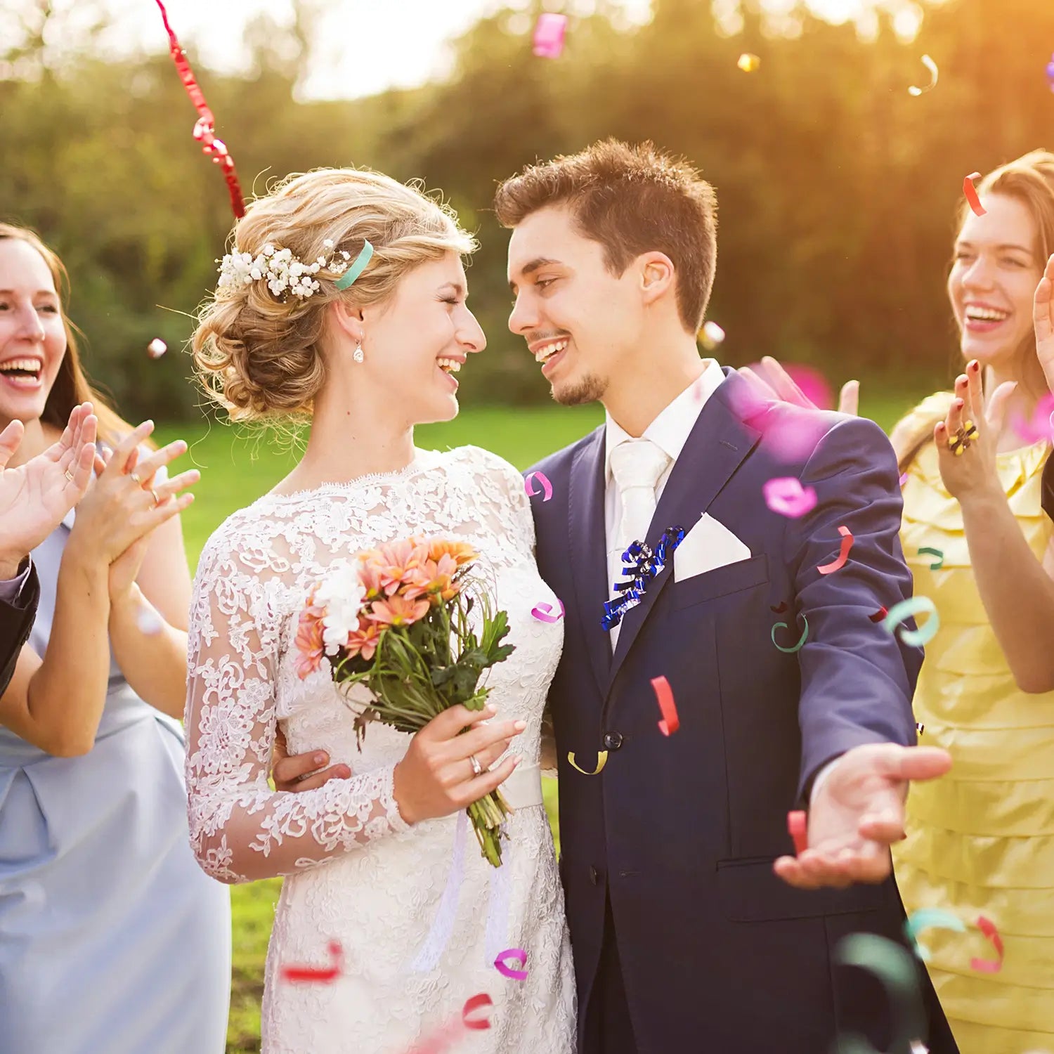 digital-photo-frame-perfect-for-couples