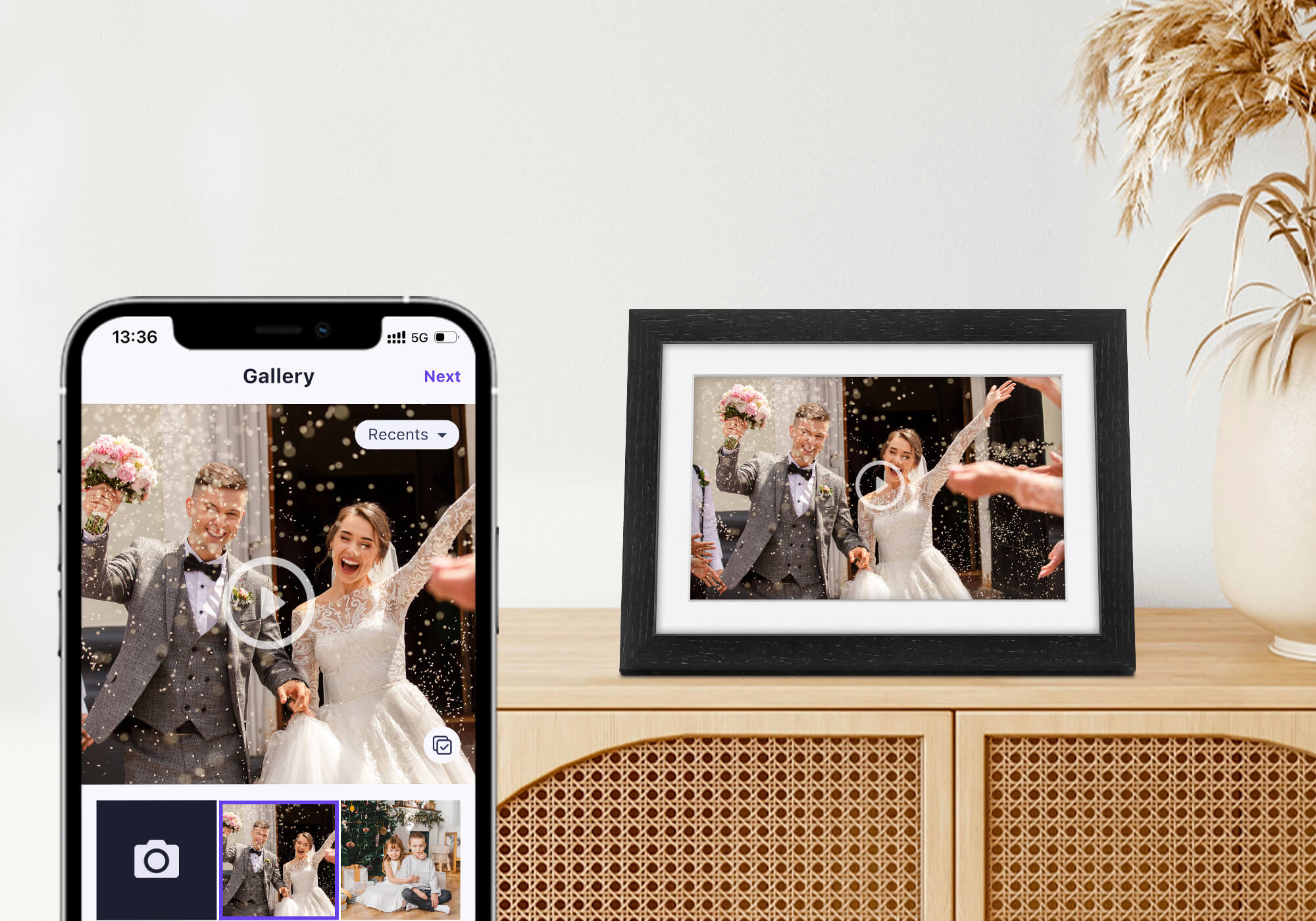 wifi-photo-frame-sharing-app