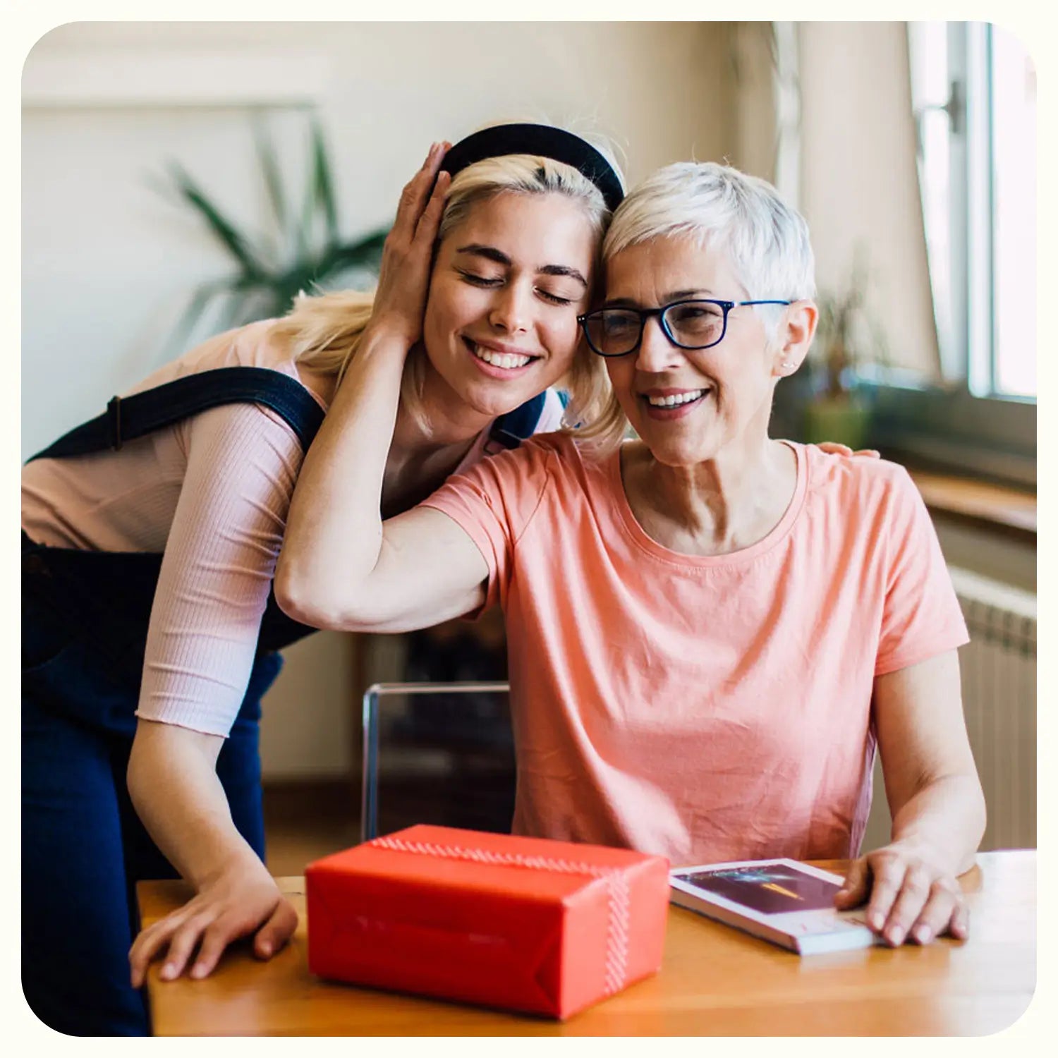 digital-picture-frame-perfect-gift-for-mother-day