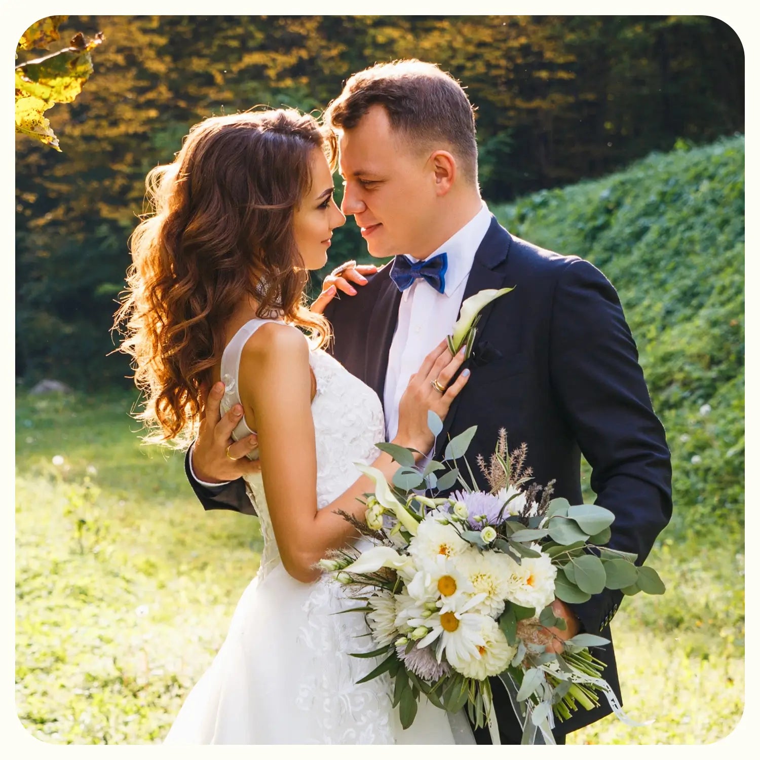 digital-picture-frame-perfect-gift-for-wedding