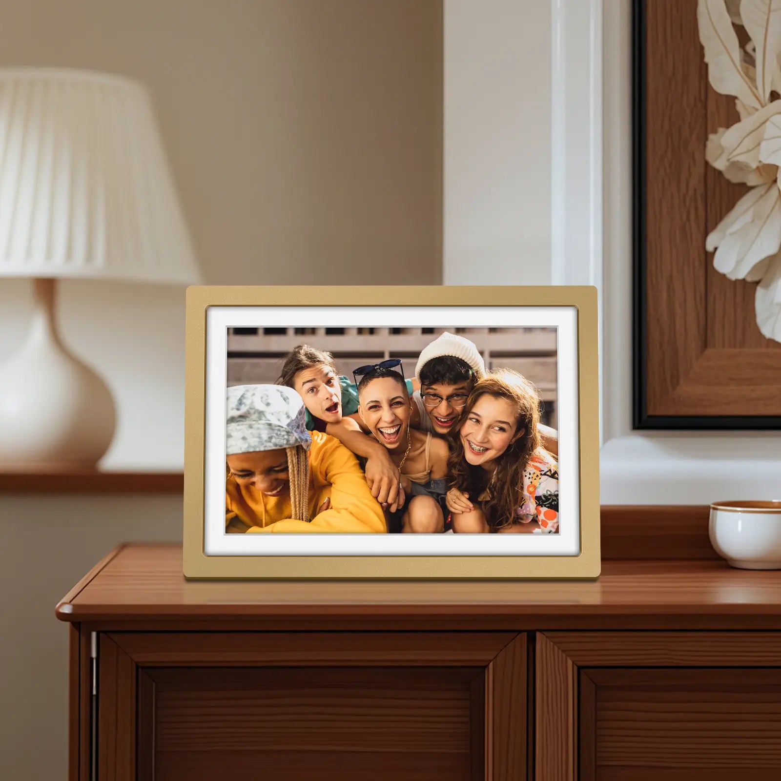 frameo-photo-frame-for-living-room